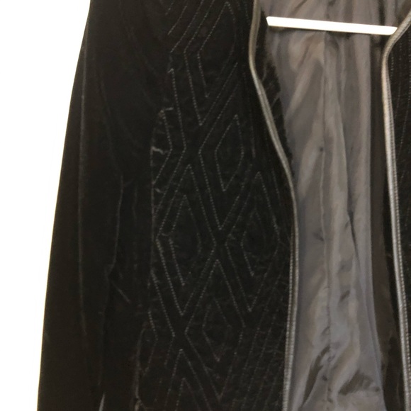 H&M NWOT Women Suede Open Blazer padded Shoulder with no collar Size 6 - Picture 5 of 6